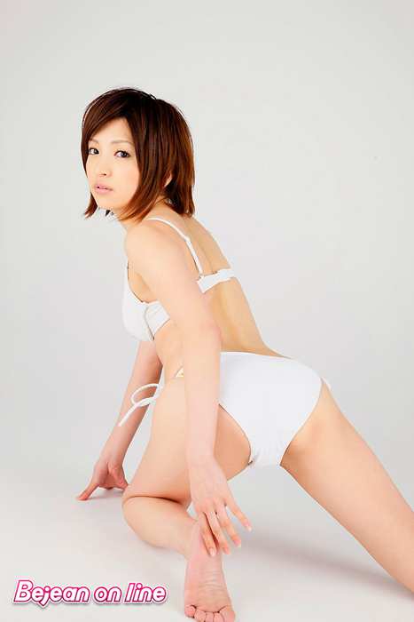 Bejean On Line Photo套图ID0483 200810 [Byako]- Ryoko Tanaka短发少妇丰乳比基尼诱惑