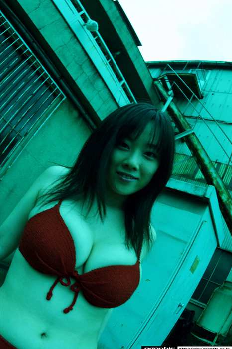 Graphis套图ID0097 2003-18 [Graphis Gals][Nude Photo Gallery] Sakurako Kaoru - [Corruption]